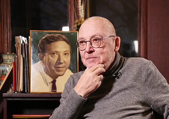 e5c10106d212a2f447fa5c709af1d73d