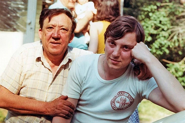 Сын Юрия Никулина — кто он и как выглядит, что делает ?