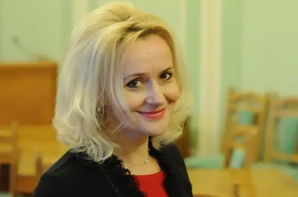 Ирина Фарион в молодости