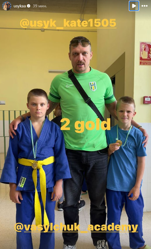 Скільки Дітей У Усика: Поглиблений Огляд Особистого Життя Чемпіона