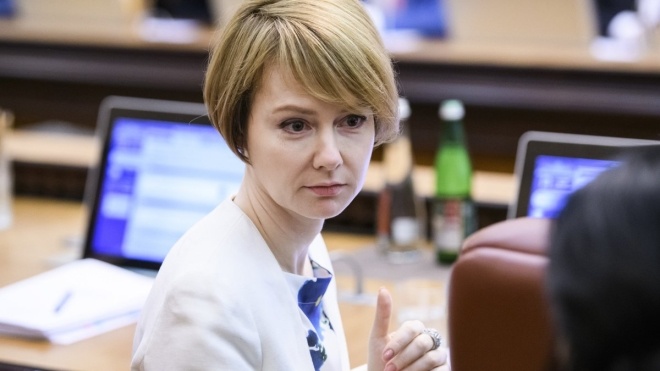 Хто Така Лана Зеркаль: Біографія та кар’єра