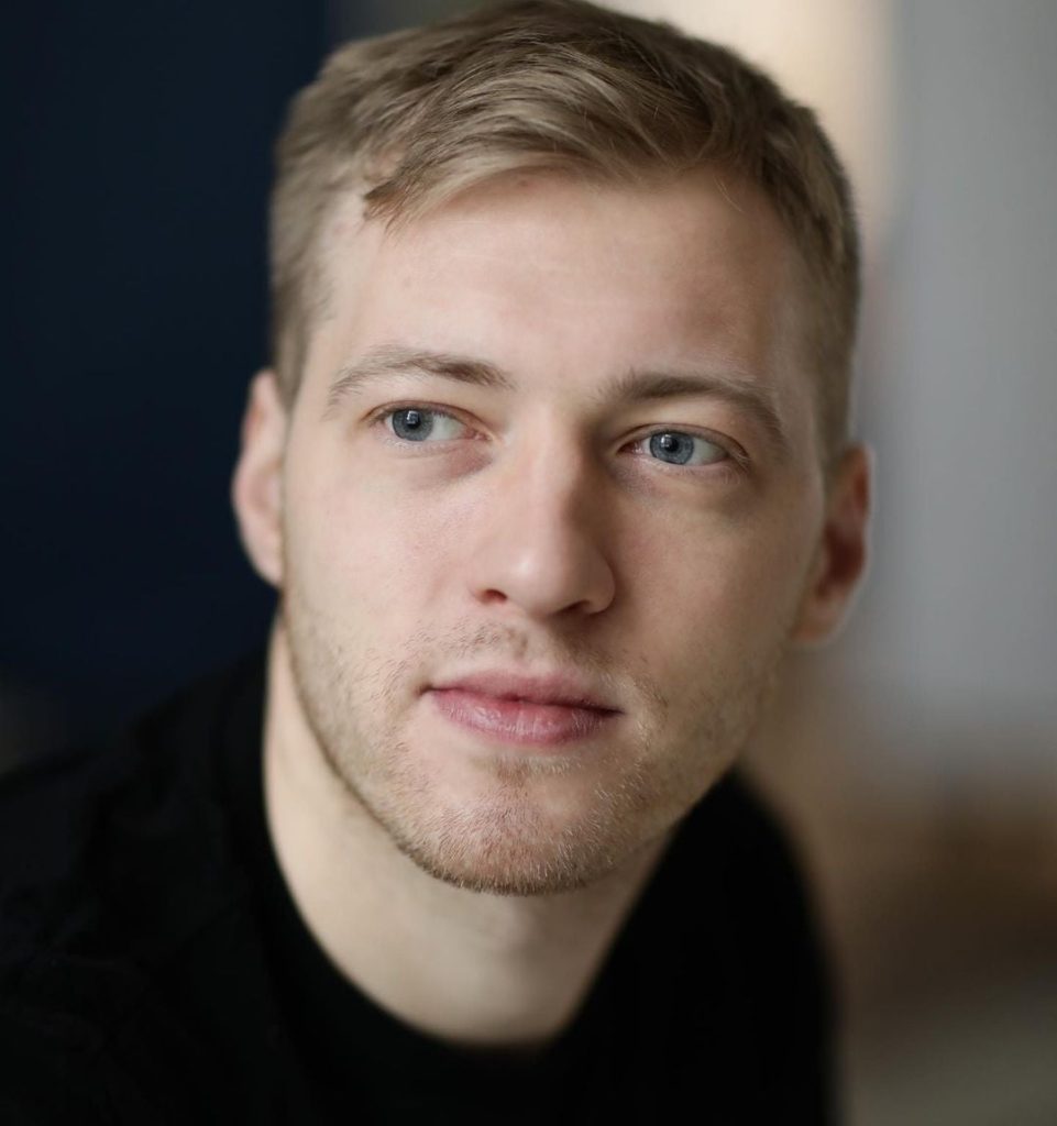 Григорій Бакланов - Актор Батьки: біографія, творчий шлях і особисте життя