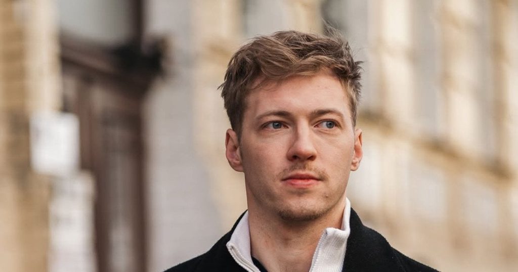 Григорій Бакланов - Актор Батьки: біографія, творчий шлях і особисте життя
