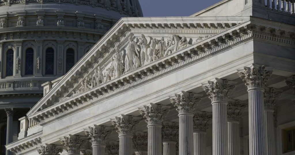 США раптово виключили з-під санкцій відомих росіян — що про них відомо
