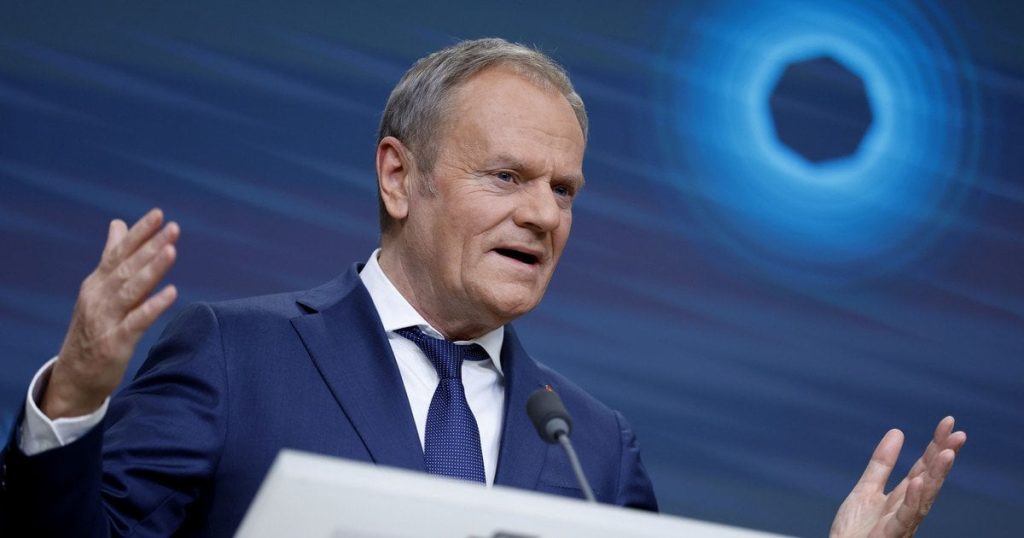 Скандал через УПА набирає обертів: Туск попередив Україну про наслідки