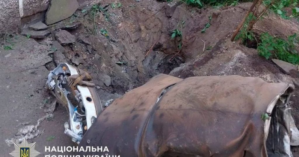 У Києві після атаки знайшли нерозірвану ракету: що сталося з будинком