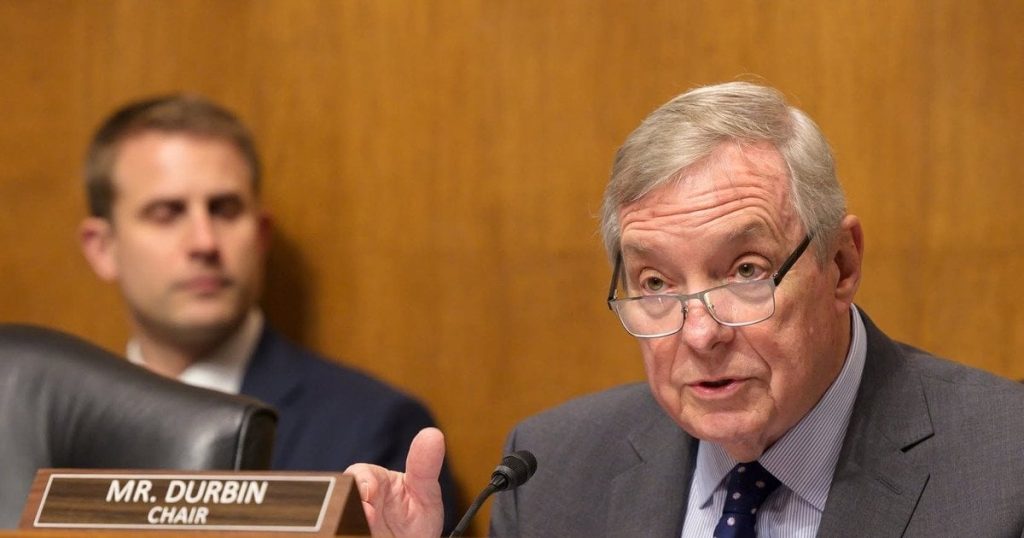 Адміністрація Трампа затримує 400 млн доларів Україні: гроші можуть «зависнути» до 2029 року