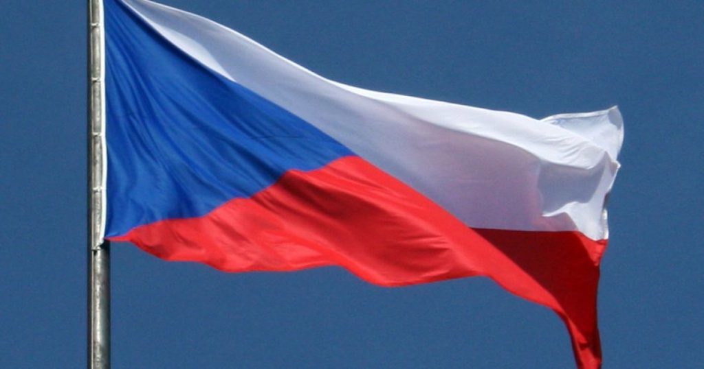 Чи заберуть у Зеленського чеський орден слідом за Польщею: у президента Павела відповіли