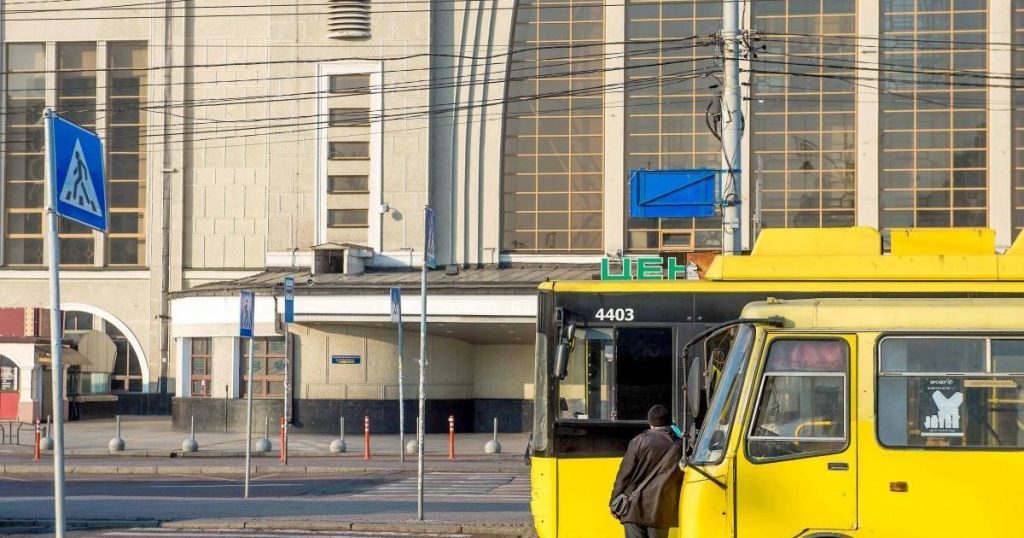 Космічні 30 гривень за поїздку: влада “пішла у підпілля”, а киянам готують найдорожчі проїзні в Європі